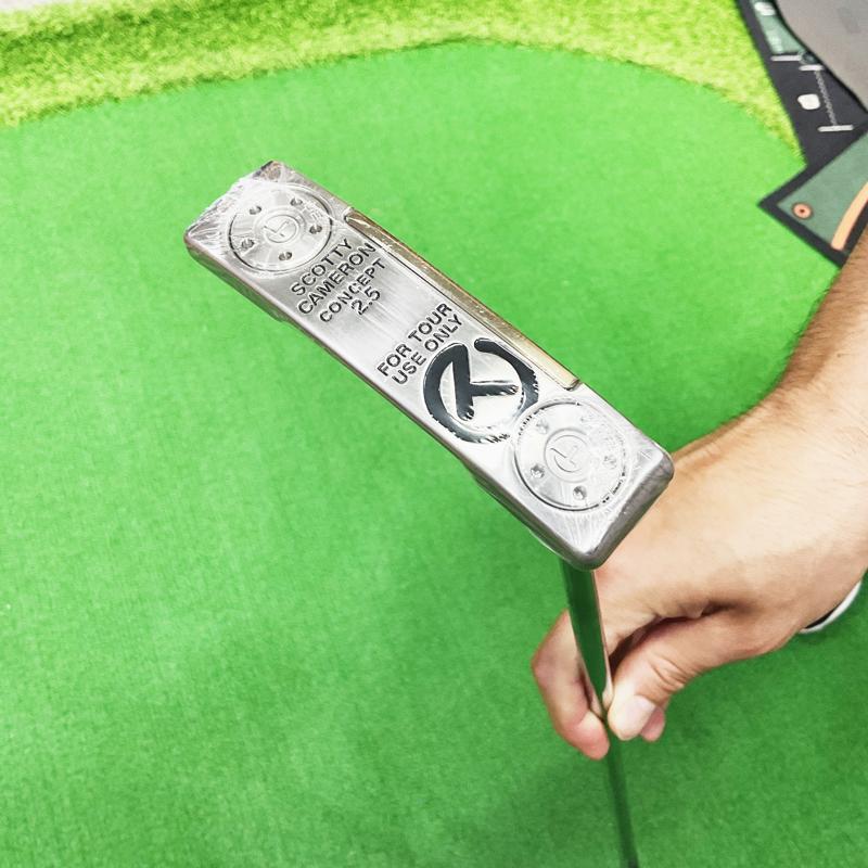 【限定1本】Scotty Cameron Concept 2.5 TOUR FOR TOUR USE ONLY CIRCLE-T スコッティキャメロンパター【海外直輸入商品】,CB1 67649 SC-PT2402-0004,ゴルフ用品,ゴルフクラブ,パター,Scotty cameron,スコッティキャメロン,希少品,レア,コレクション,FOR TOUR USE ONLY,サークルT,プロ使用,現地買付け品,海外,直輸入,証明書付き