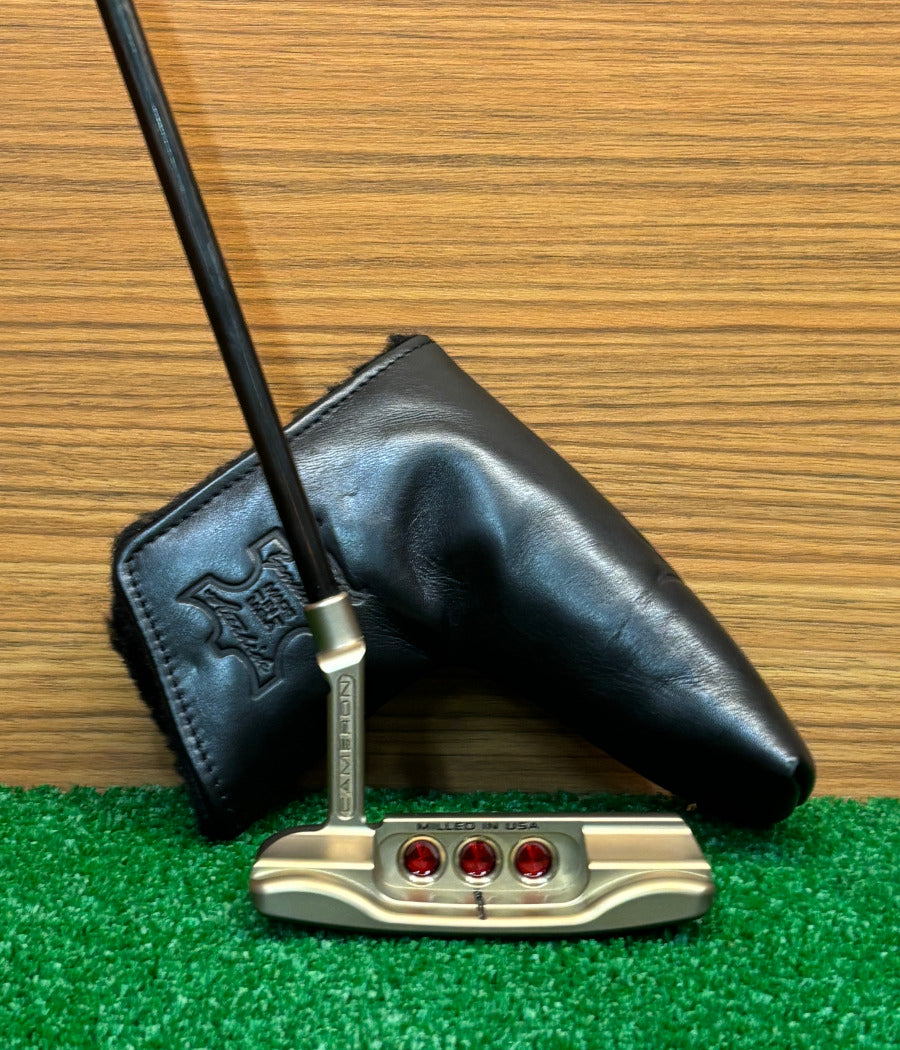 【Scotty Cameron】SUPER SELECT NEWPORT+ BRONZ DLX MOTO スコッティキャメロン スーパーセレクト ニューポートプラス ブロンズDLX カスタムパター