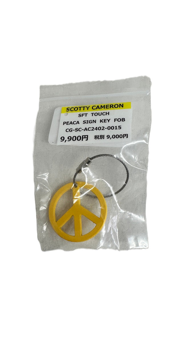 【ScottyCameron】スコッティキャメロン Soft touch Peace sign keyfob Yellow ソフトタッチ ピースサイン キーフォブ イエロー【海外直輸入品】