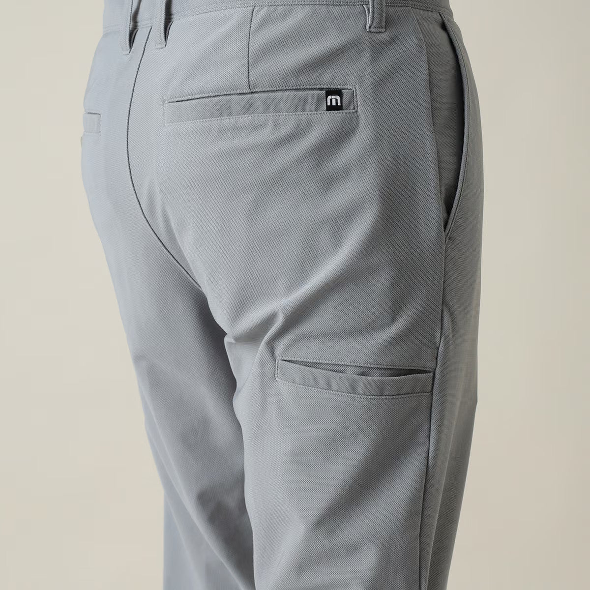 【Travis Mathew】エアトール接触冷感ロングテーパードパンツ(MENS) 7AN037