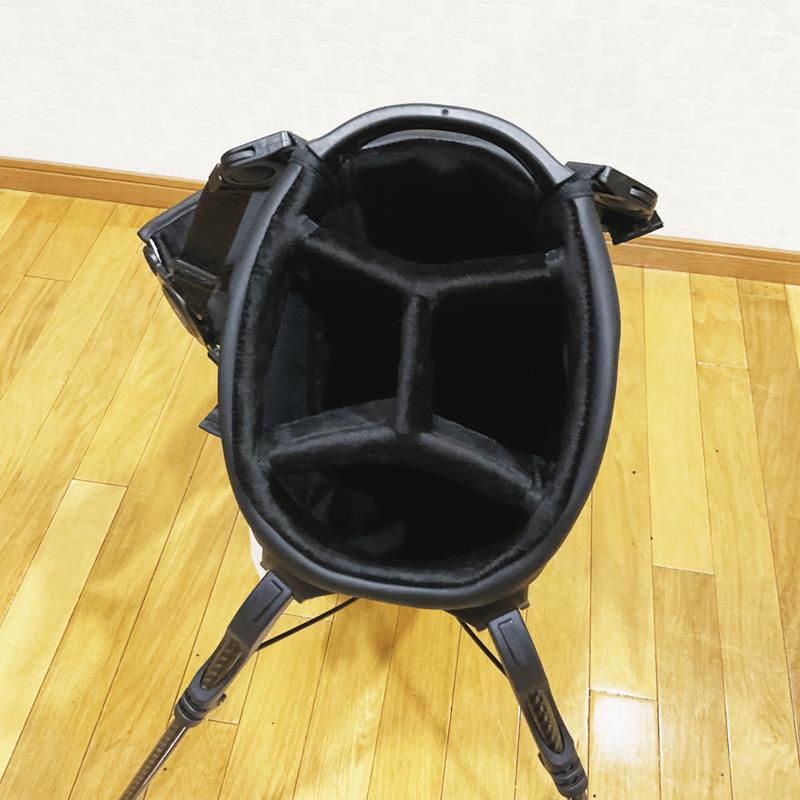 【G/FORE】Mens Daytona Plus Golf Bag ONYX Gradient　ジーフォア　メンズ　デイトナ プラス　ゴルフバッグ　オニキスグラデーション　スタンド付き　G4AF22A25／073429804　G/FORE,ジーフォア,ゴルフ用品,ゴルフバッグ,キャディバッグ,キャディバック,スタンド付き,軽量,メンズ,ユニセックス